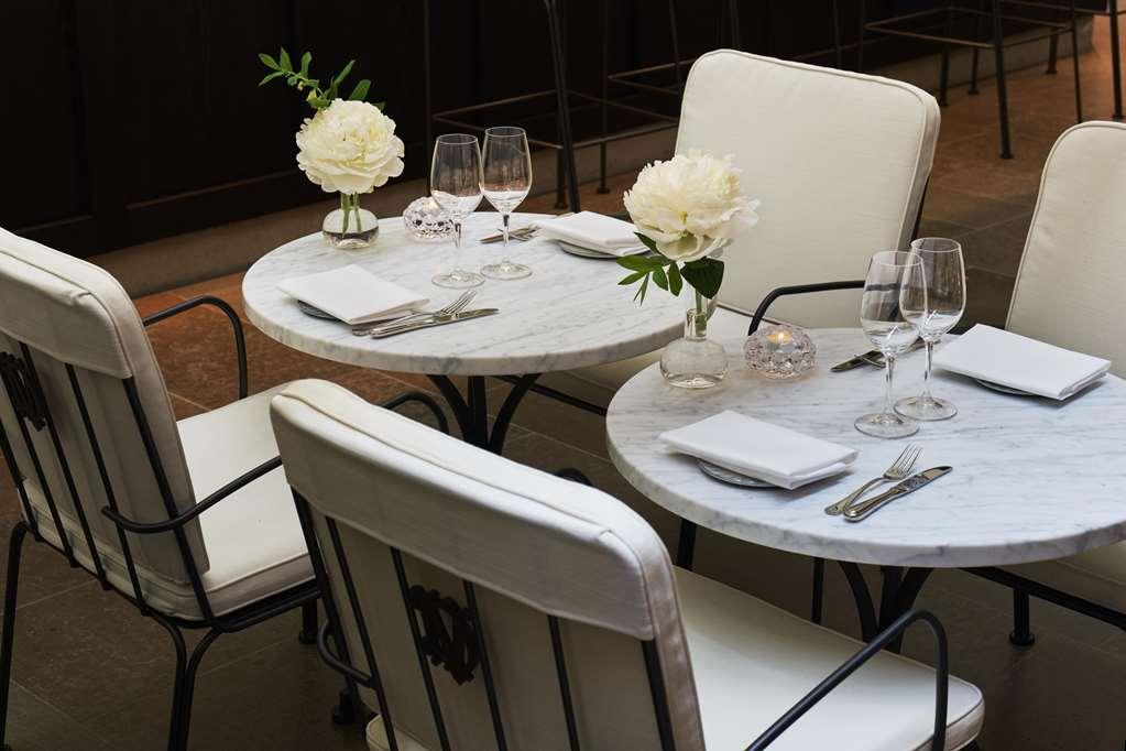 Villa Dagmar 斯德哥尔摩 餐厅 照片 Tables at the restaurant